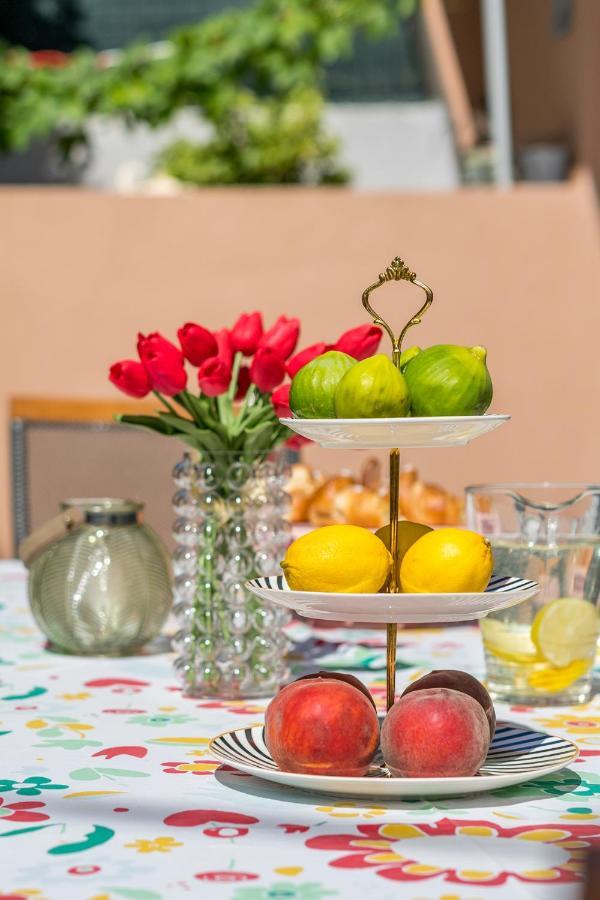 Dalmatian 230M2 With Pool And Garden Near The Old Town For Families Appartement Split Buitenkant foto